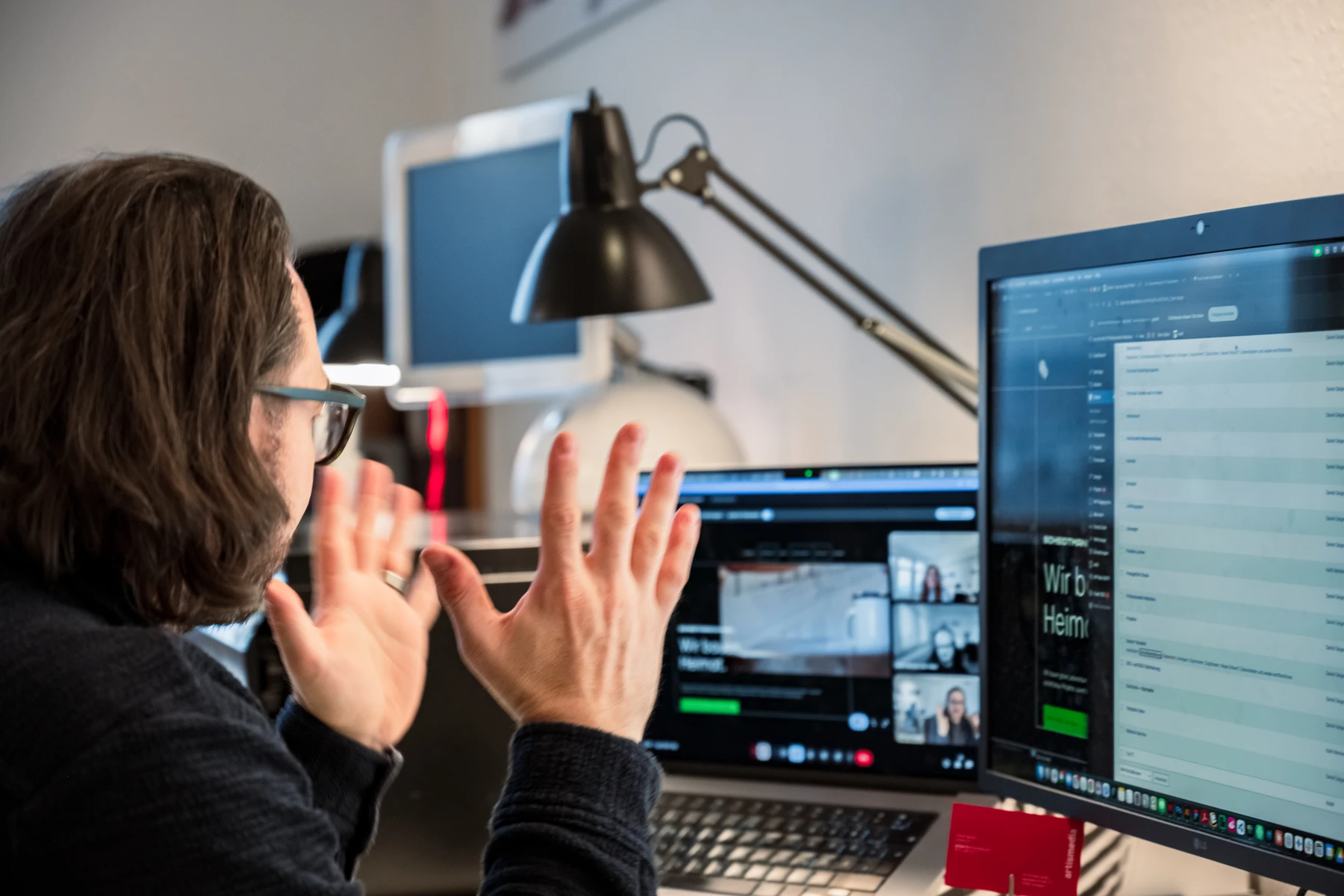 buy-my-site-webagentur-stuttgart-professionelle-websites-landingpages-seo-geo-crew-team--_OLE4165-0105